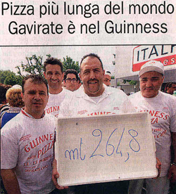 I campioni della pizza piu lunga del mondo